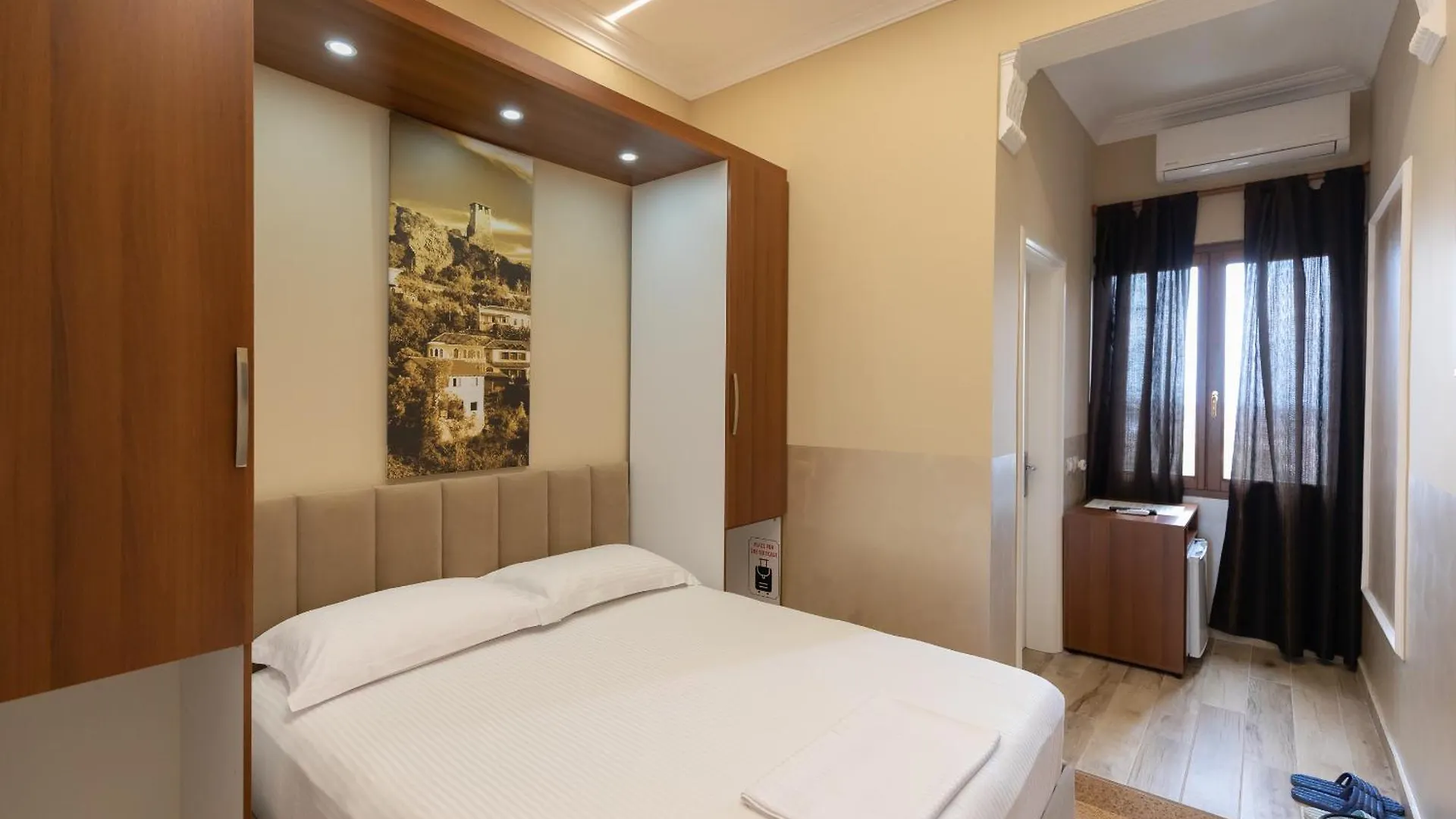 Vila Kaci Durrës