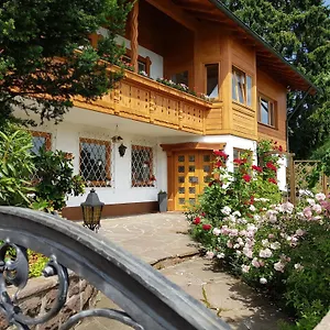 https://ferienwohnung-schloberg-122057.com-bavaria.com